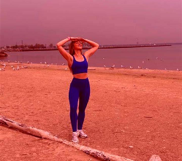 Andrea 3 Puren escort