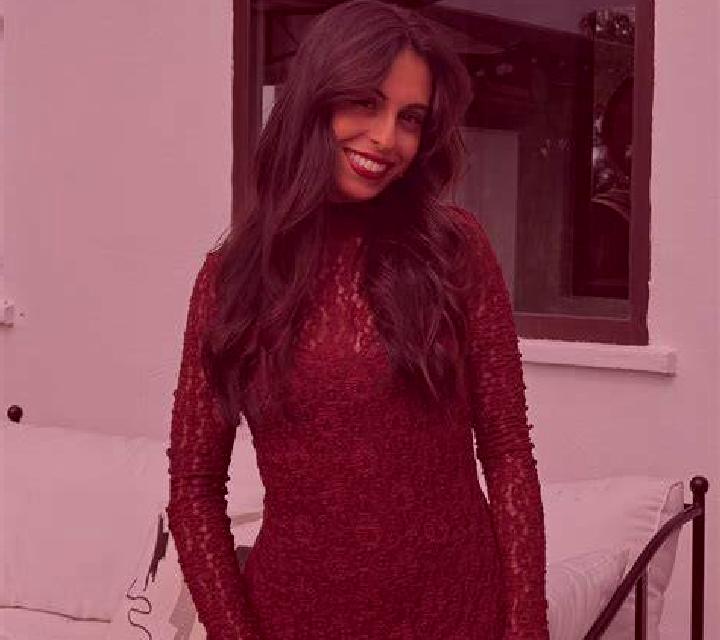 Antonia Huepil escort