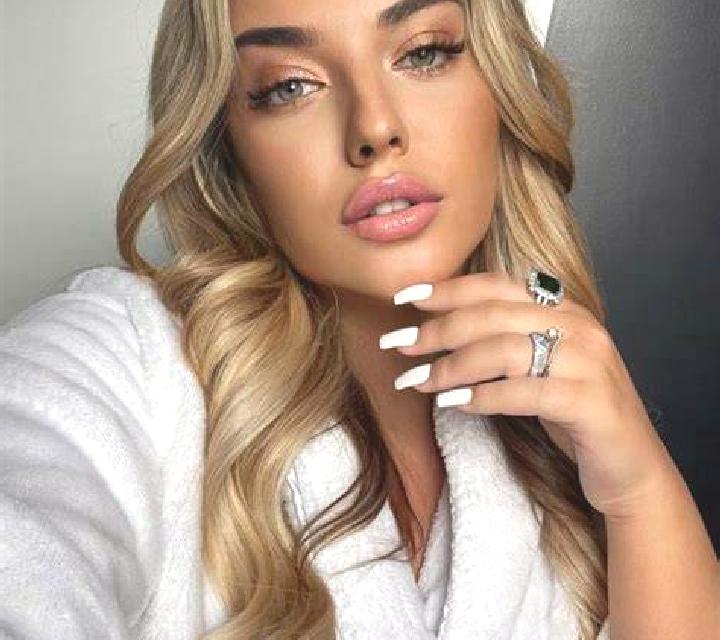 Diana 2 Angol escort