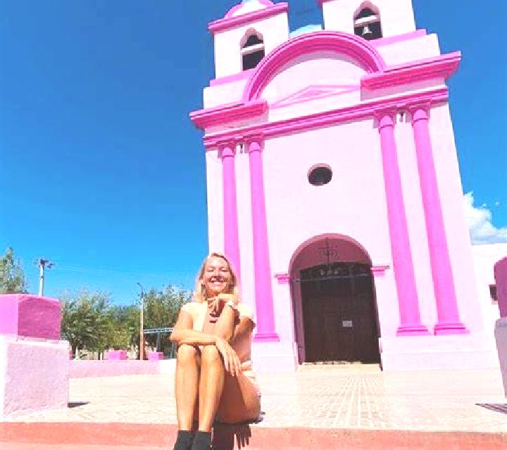 Isabela La Higuera escort