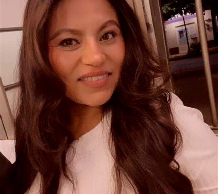 Josefa Laja escort