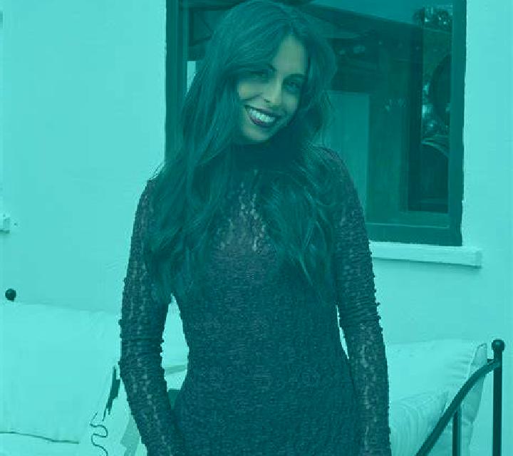 Martina Combarbala escort