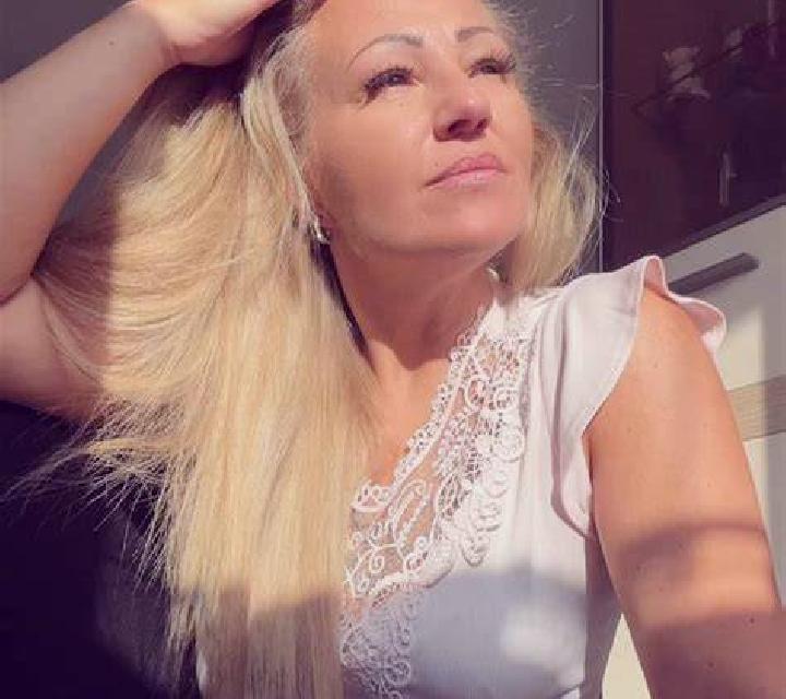 Paulina Pirque escort