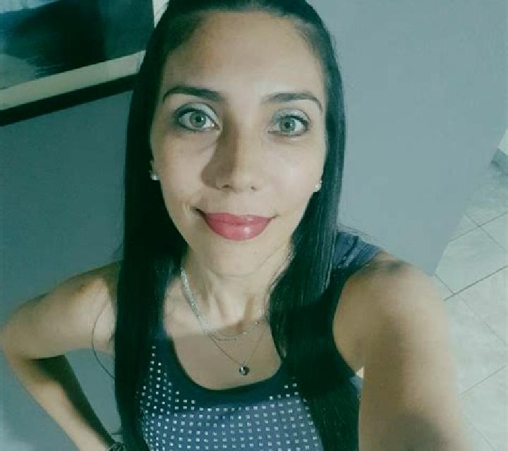 Valentina Valparaiso escort