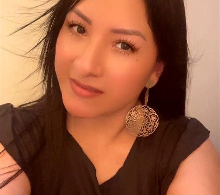 Vicenta 2 Victoria escort